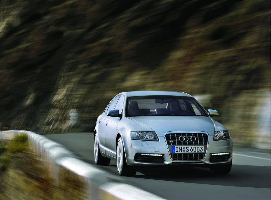  Audi S6 Sedan (4F, C6) 2006 года  (фото 12 из 35)